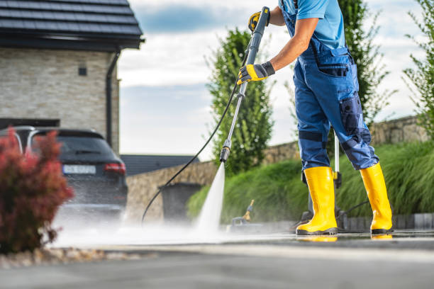 Professional Pressure Washing in Sunriver, OR